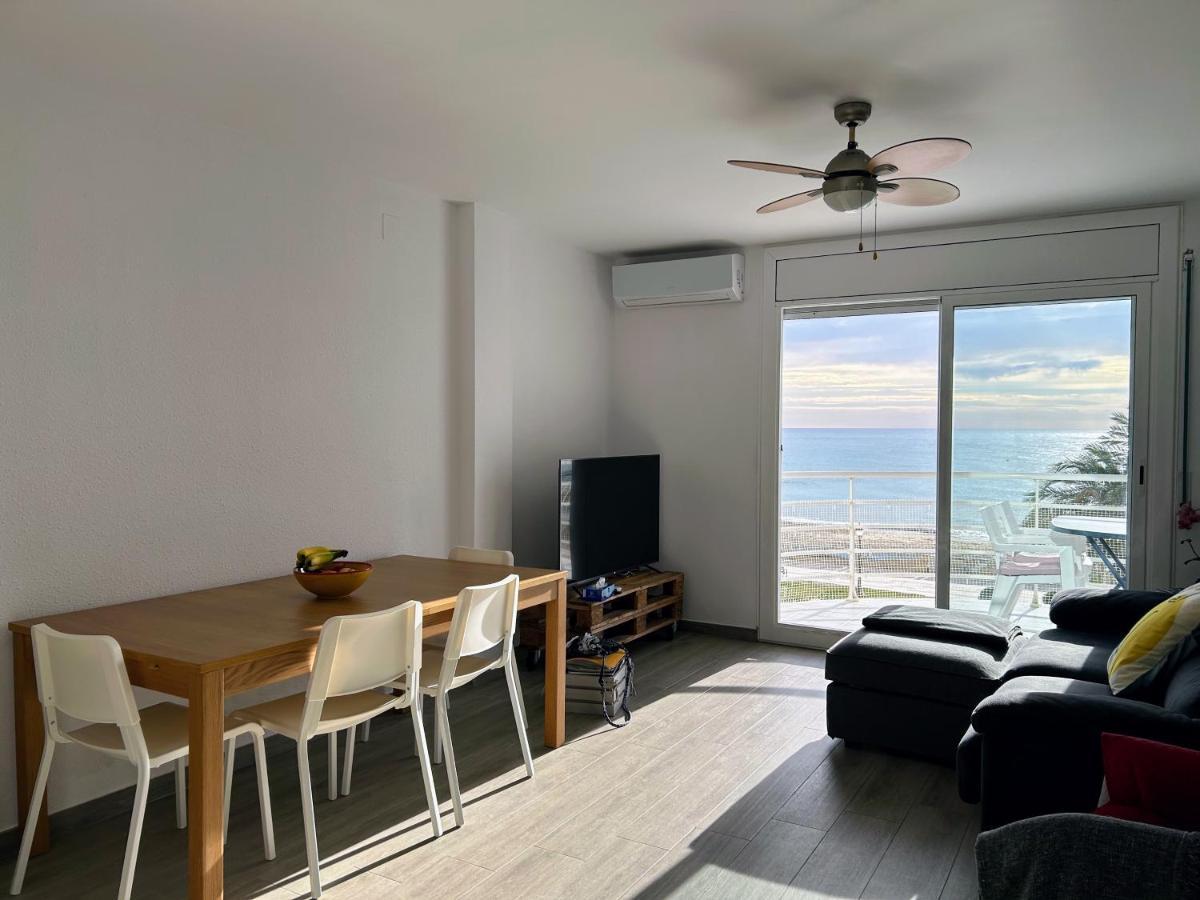 Apartment Foix Cubelles Luaran gambar
